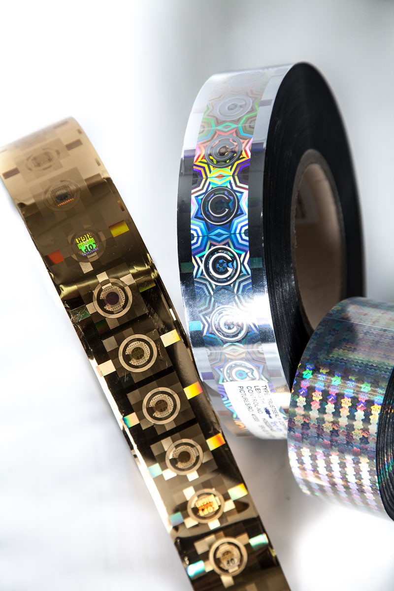 Tiras de banda holografica