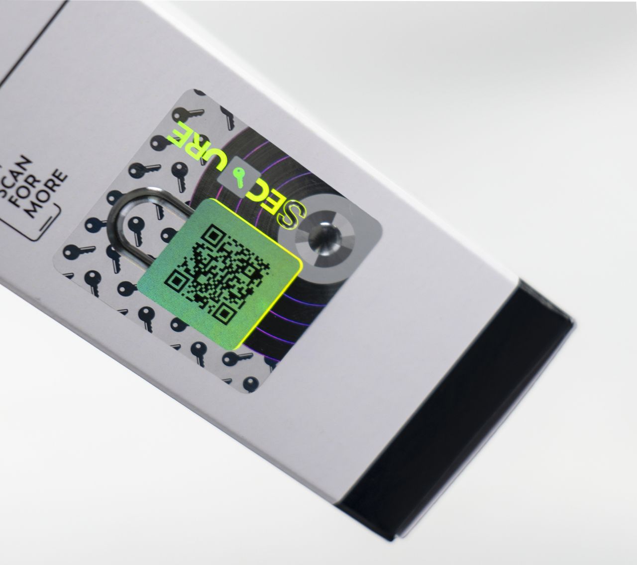 Holograma con código QR y protección reforzada Holograma con código QR y protección reforzada